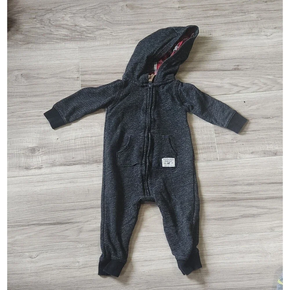Carter’s Child of Mine Baby Outfit Bundle 9M 7pc Hoodie Bodysuit Pants‎ Set
